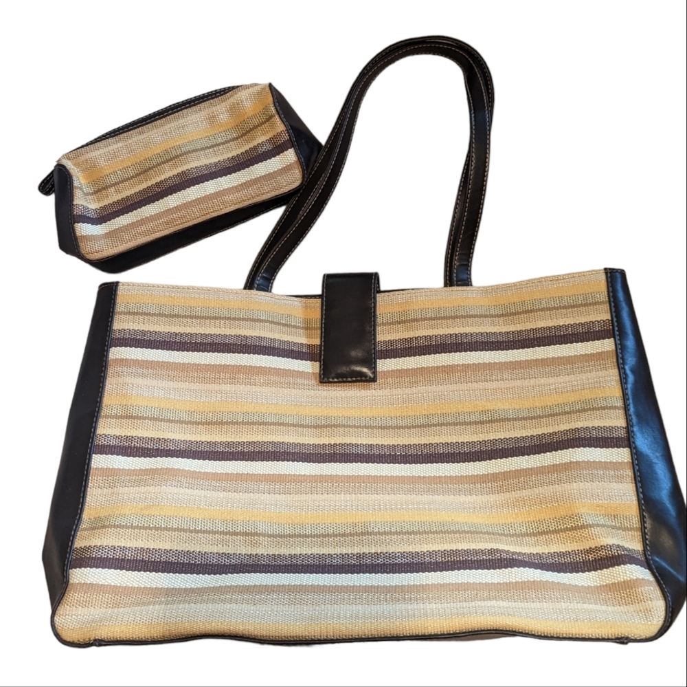 Estee Lauder tote and cosmetic case set